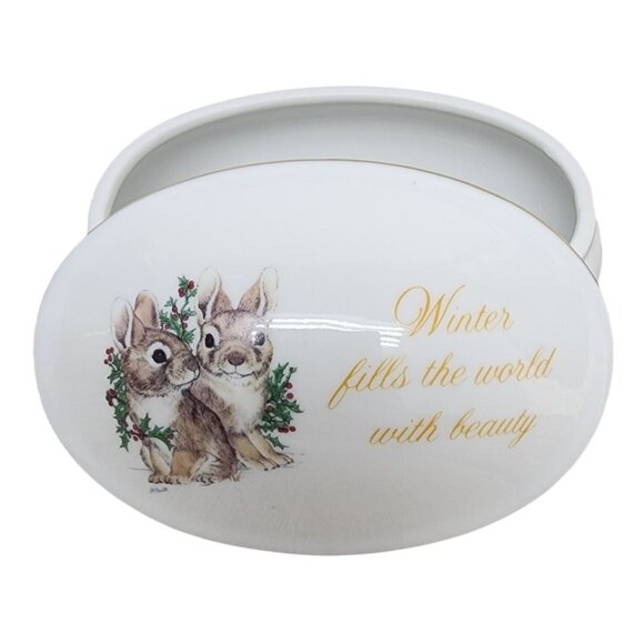 Vintage Designer Collection A Christmas Keepsake Porcelain Trinket Box Bunnies - Picture 1 of 5